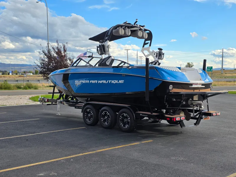 Slide: The Image of Nautique G23 2018 - 7