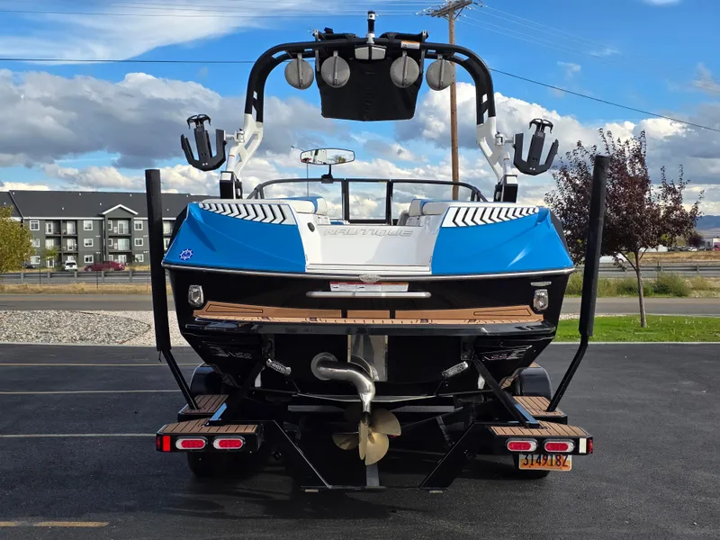 Slide: The Image of Nautique G23 2018 - 8