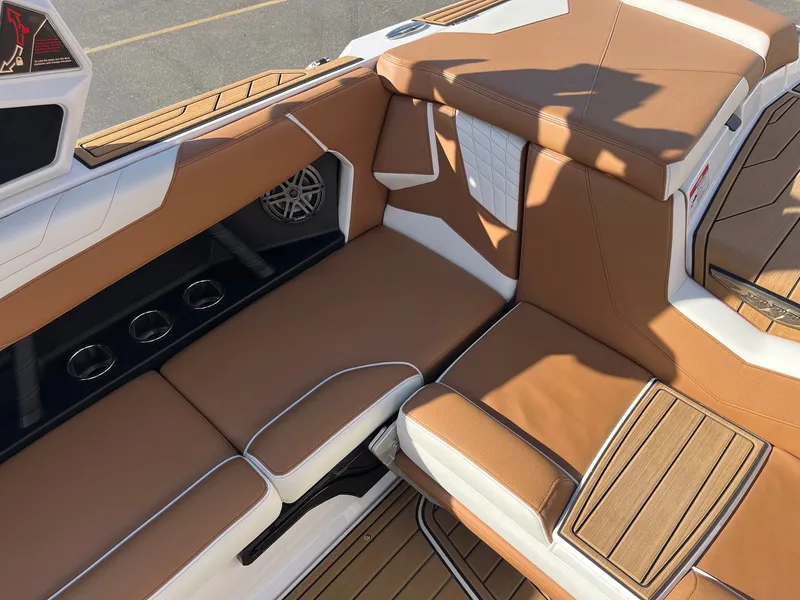 Slide: The Image of Nautique Super Air Nautique S23 2023 - 21