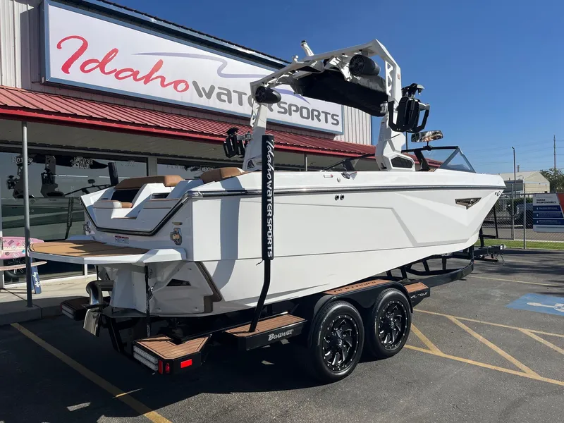 Slide: The Image of Nautique Super Air Nautique S23 2023 - 3