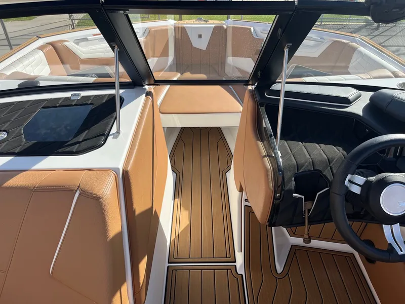 Slide: The Image of Nautique Super Air Nautique S23 2023 - 30