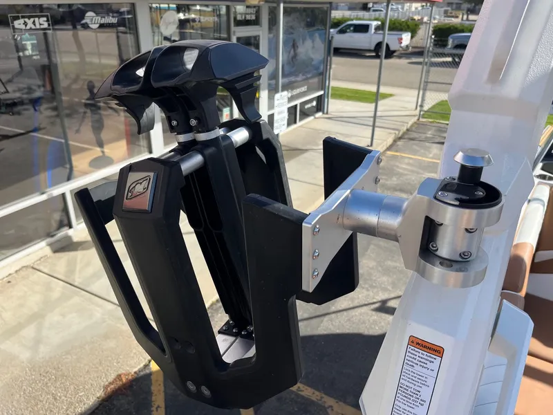 Slide: The Image of Nautique Super Air Nautique S23 2023 - 39