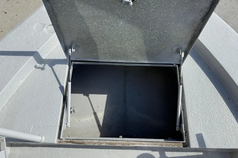 Slide: The Image of Open hatch on 1996 Geo Marine 24ft Work Boat deck. - 20