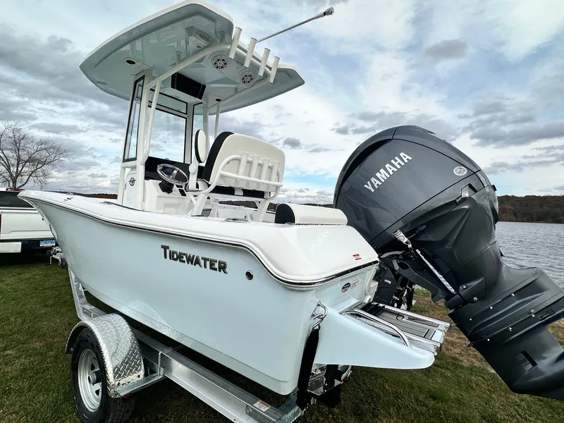 Slide: The Image of Tidewater 198 CC Adventure 2026 - 10