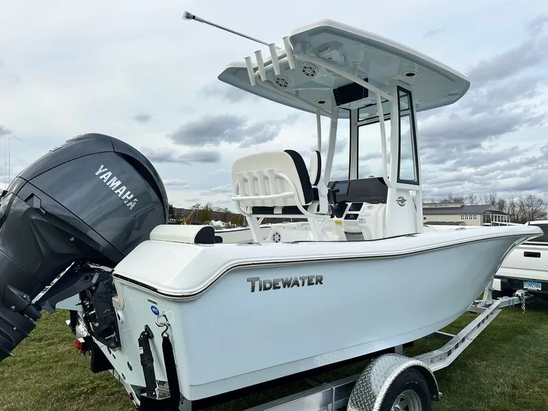 Slide: The Image of Tidewater 198 CC Adventure 2026 - 14
