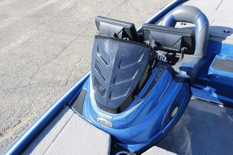 Slide: The Image of 2019 Nitro Z20 boat console with dual Humminbird fish finders. - 18