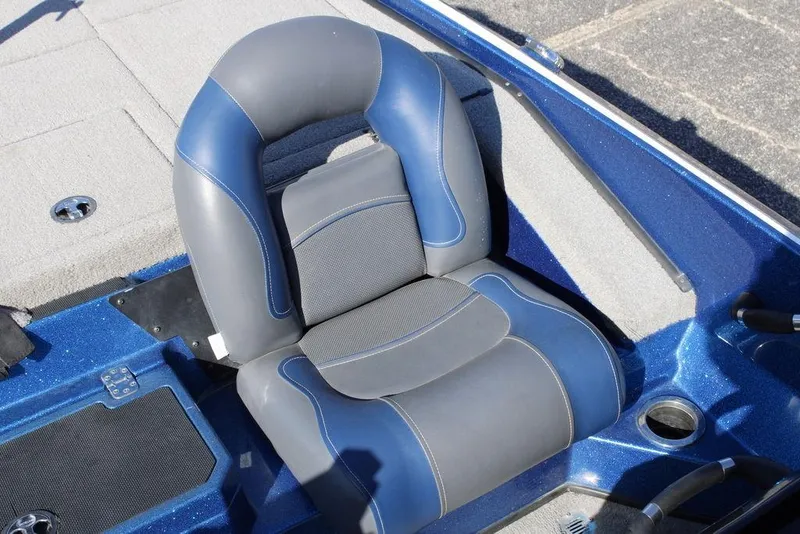 Slide: The Image of 2019 Nitro Z20 boat seat with blue and gray upholstery. - 19