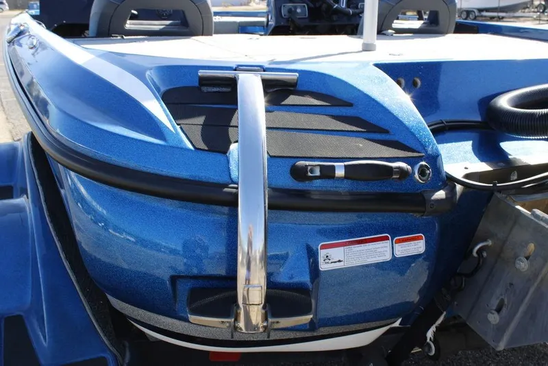 Slide: The Image of 2019 Nitro Z20 boat rear view, featuring blue finish and stainless steel details. - 7
