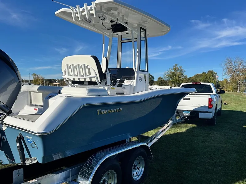 Slide: The Image of Tidewater 210 LXF 2026 - 3