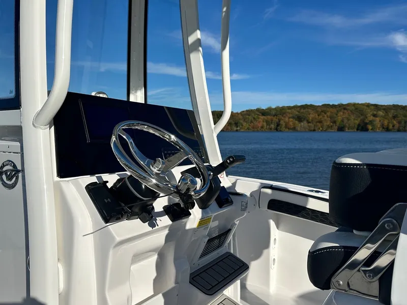 Slide: The Image of Tidewater 210 LXF 2026 - 6