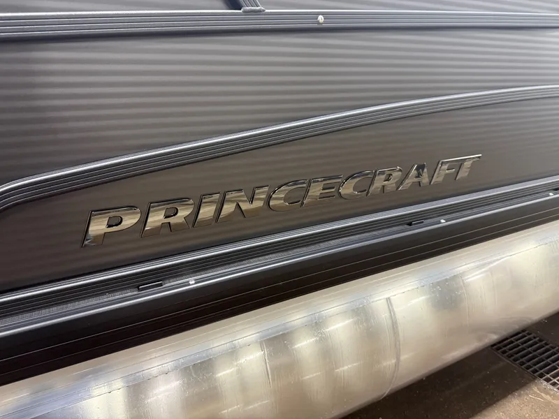 Slide: The Image of Princecraft Vectra 23 RL 2026 - 34