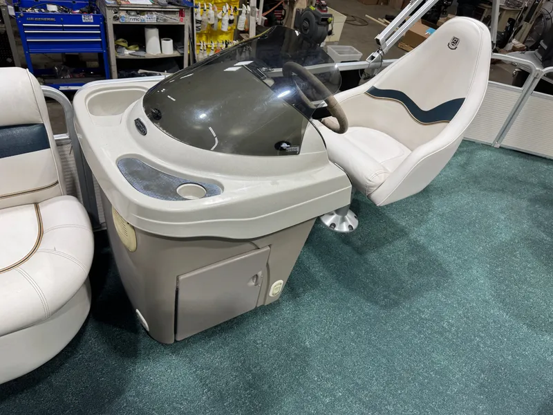 Slide: The Image of Premier 210 SunSation Pontoon 2007 - 14