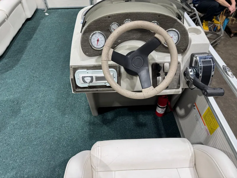 Slide: The Image of Premier 210 SunSation Pontoon 2007 - 17