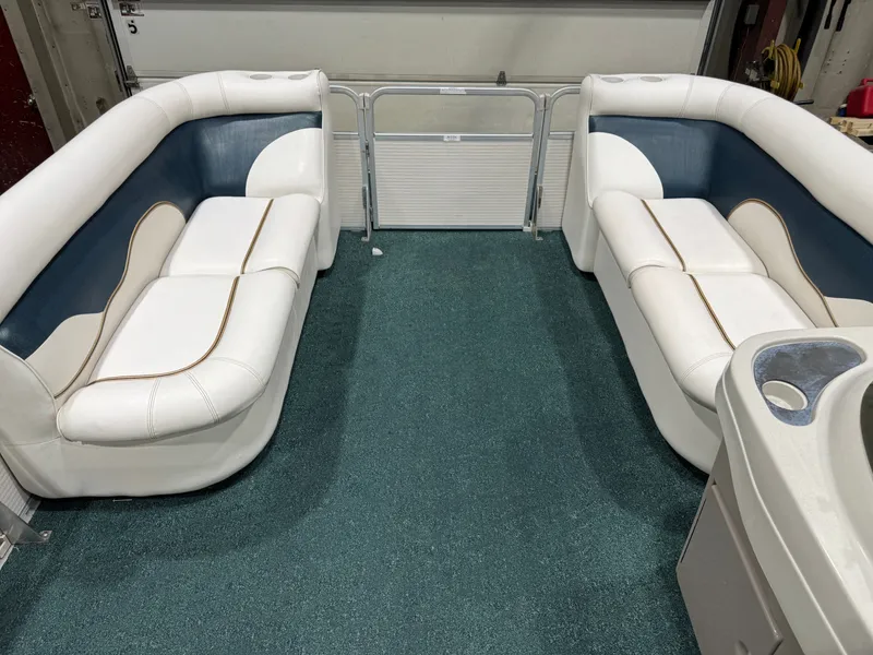 Slide: The Image of Premier 210 SunSation Pontoon 2007 - 3