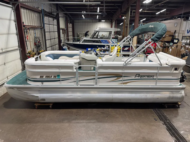 Slide: The Image of Premier 210 SunSation Pontoon 2007 - 8