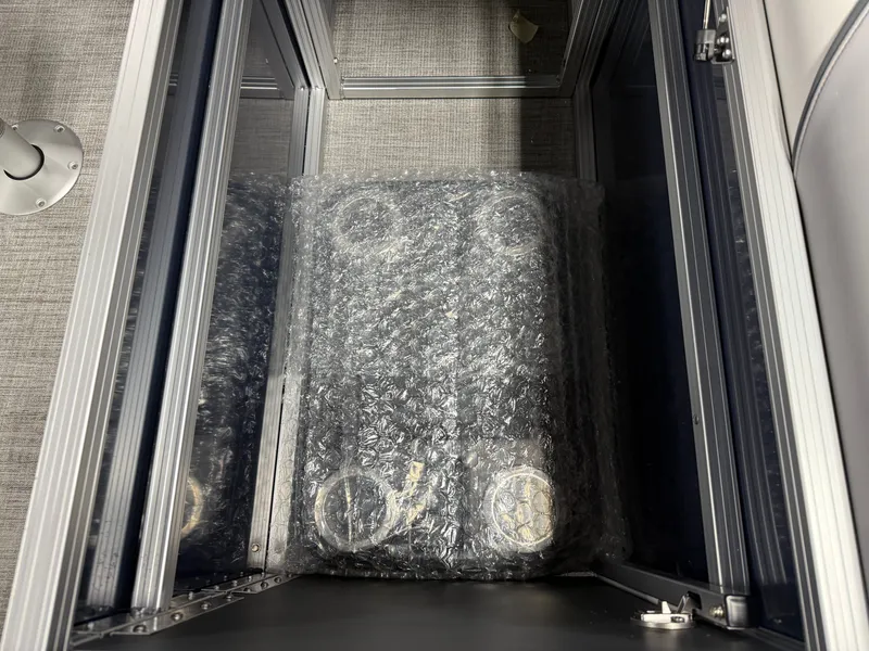 Slide: The Image of Tahoe Sport 200HP Rear Fish 2385 Tritoon 2026 - 19