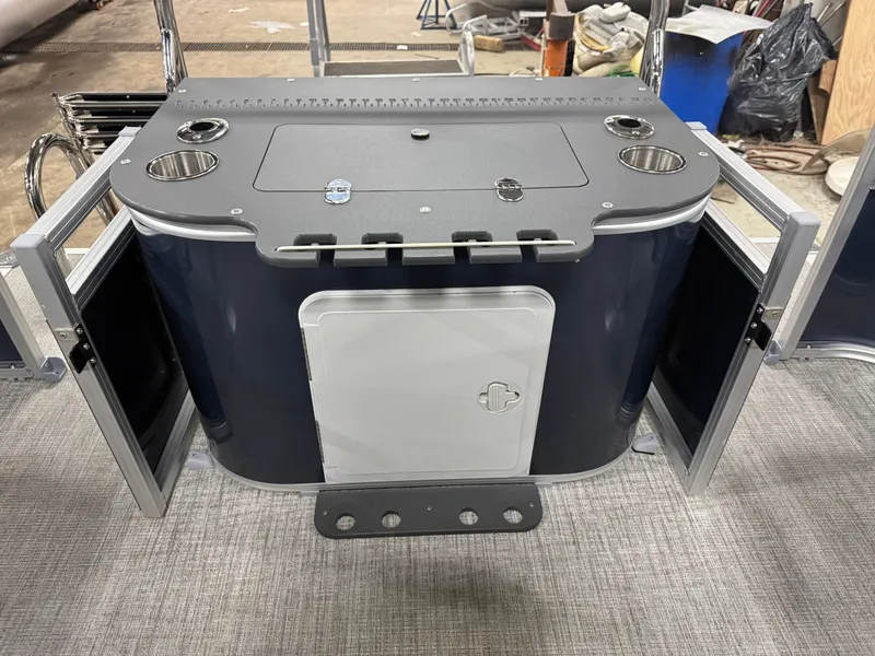 Slide: The Image of Tahoe Sport 2385 Rear Fish Tritoon & Honda 4-Stroke EFI 2026 - 22