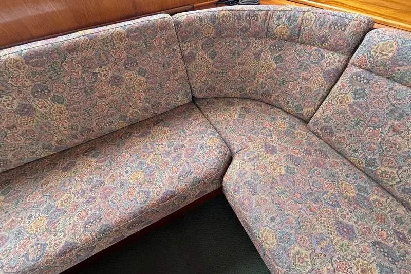 Slide: The Image of Trumpy 62 - Salon Seating - 4