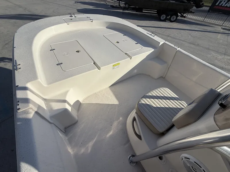 Slide: The Image of Carolina 218 DLV 2017 - 7