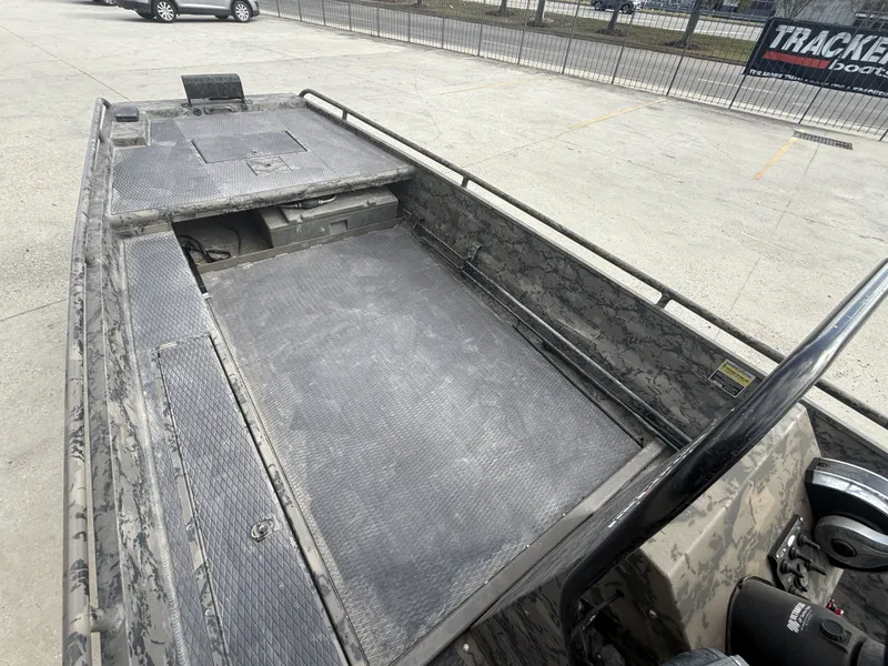 Slide: The Image of Gator-Tail Extreme Series 1860CC 2019 - 7