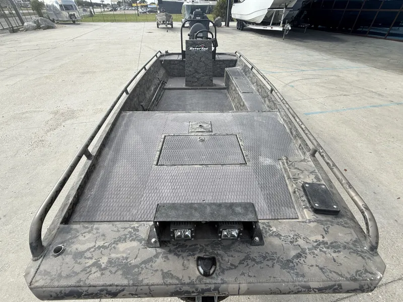 Slide: The Image of Gator-Tail Extreme Series 1860CC 2019 - 8