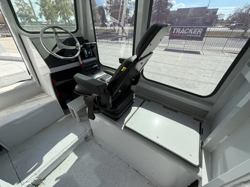 Slide: The Image of Geo Marine 24ft Work Boat 1996 - 16