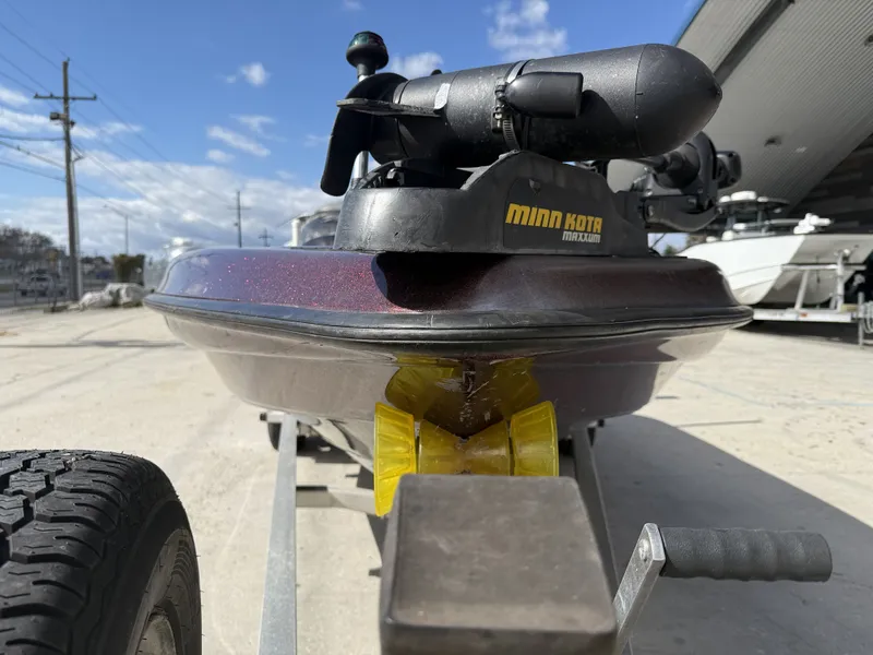 Slide: The Image of Triton Tr-186 2000 - 6