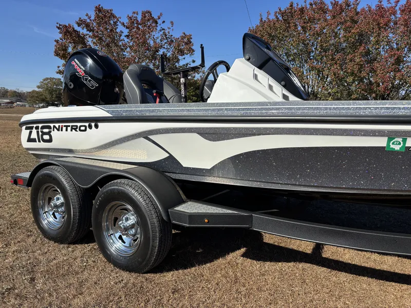 Slide: The Image of Nitro Z18 Pro 2021 - 4