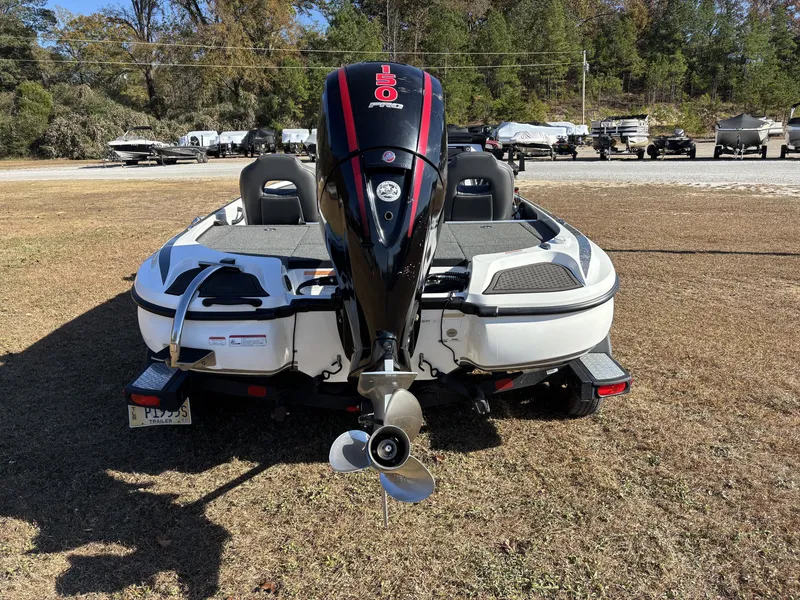 Slide: The Image of Nitro Z18 Pro 2021 - 6