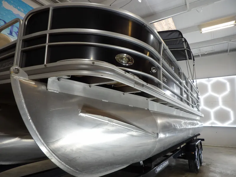 Slide: The Image of Xcursion X23C 2013 - 6