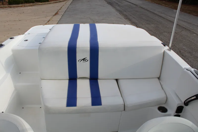 Slide: The Image of Monterey 196 MS 2015 - 12