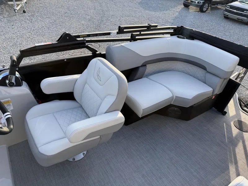 Slide: The Image of Lowe Ss 230 2026 - 8