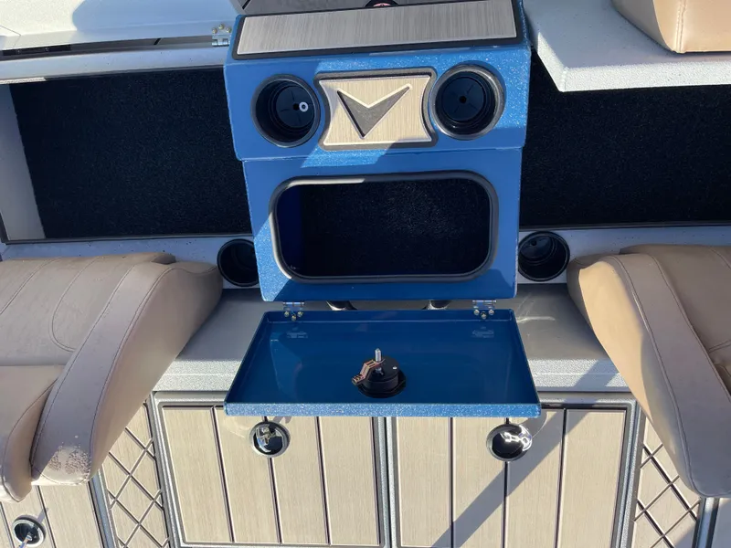 Slide: The Image of Avid 18 Vertex 2026 - 17