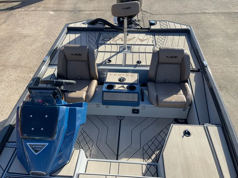 Slide: The Image of Avid 18 Vertex 2026 - 20