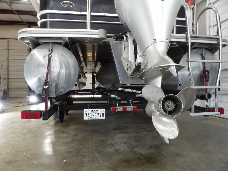 Slide: The Image of Xcursion X23C 2013 - 9