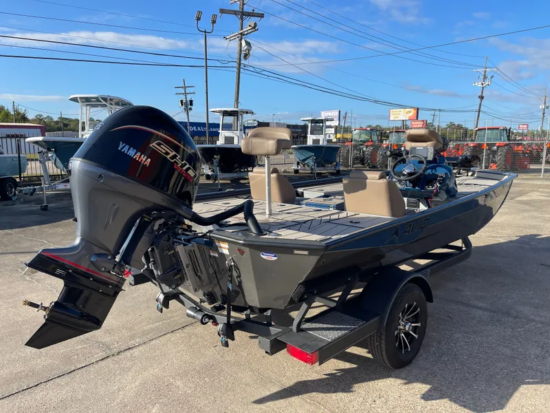 Slide: The Image of Avid 18 Vertex 2026 - 8