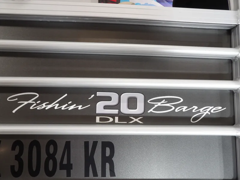 Slide: The Image of Sun Tracker FB20DLX 2023 - 7