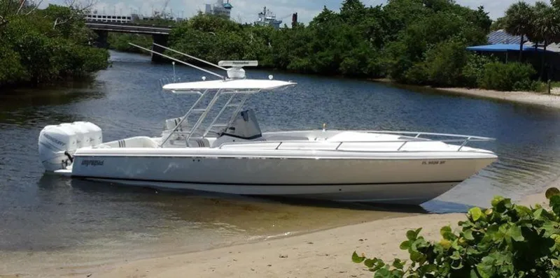 Slide: The Image of Intrepid 323 2010 - 1