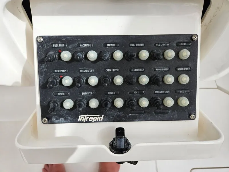 Slide: The Image of Intrepid 323 2010 - 5