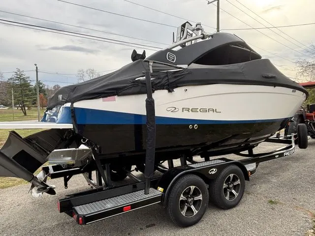 Slide: The Image of Regal LS4 Surf 2019 - 3