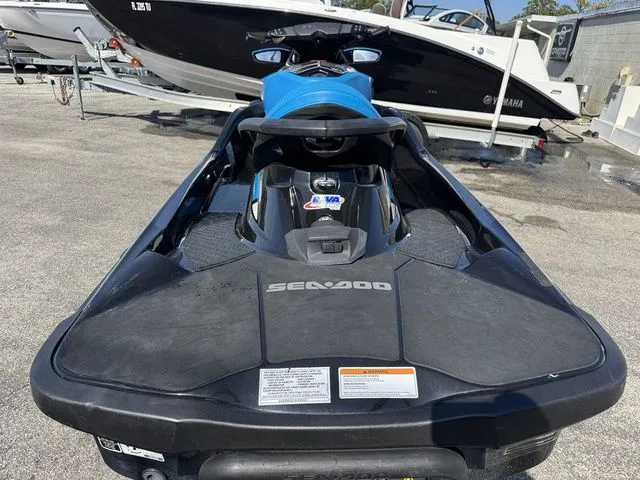 Slide: The Image of Sea-Doo RXT 2017 - 7