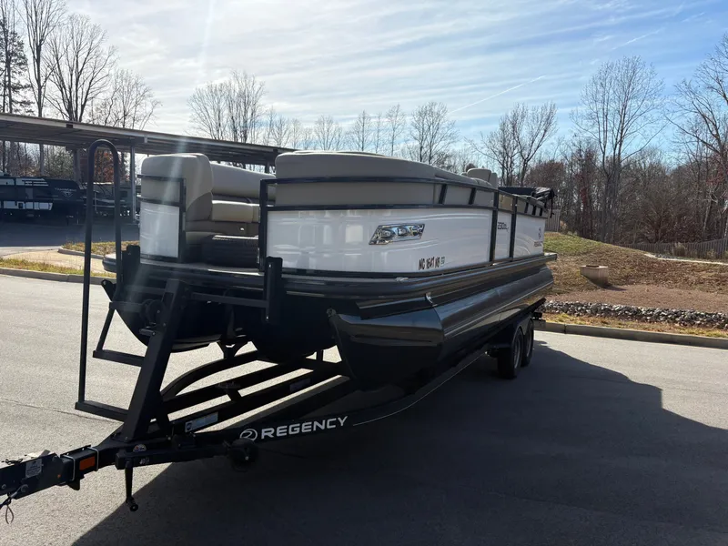 Slide: The Image of Regency dl3 230 2023 - 13