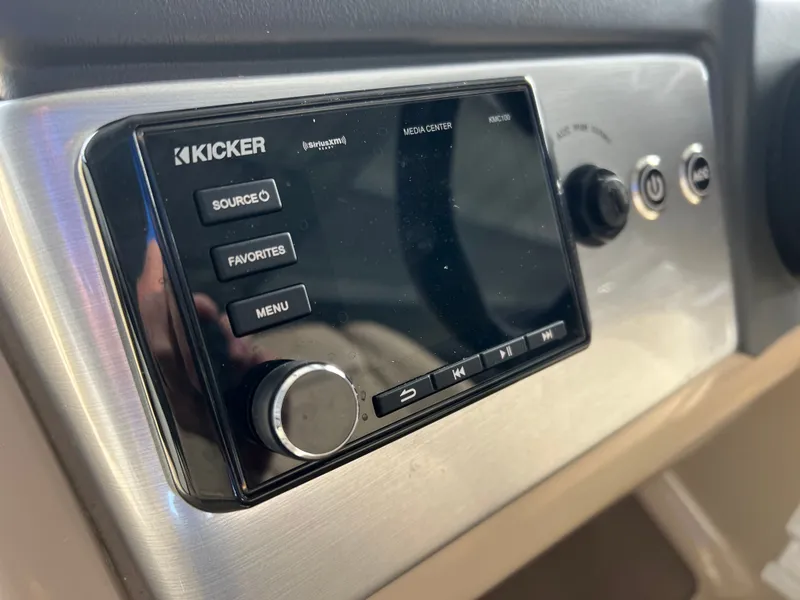 Slide: The Image of Regency dl3 230 2023 - 31