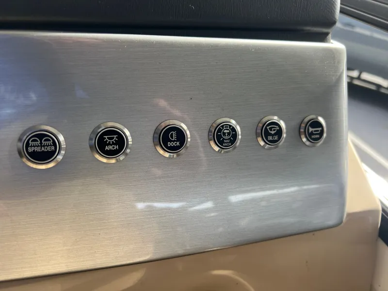 Slide: The Image of Regency dl3 230 2023 - 32