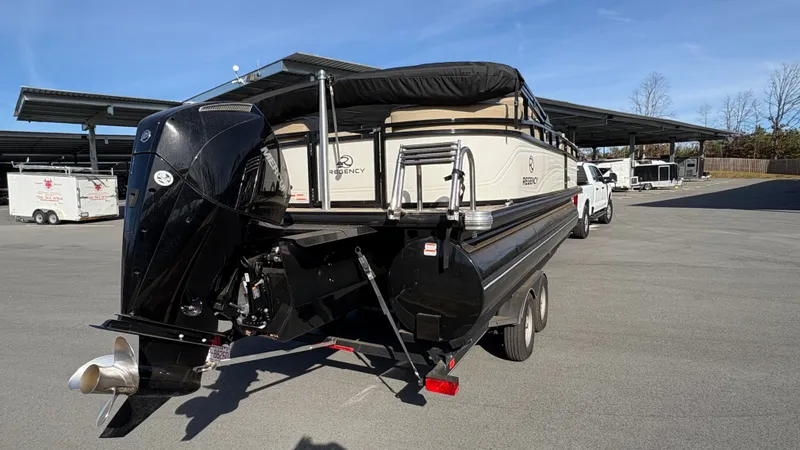 Slide: The Image of Regency dl3 230 2023 - 7