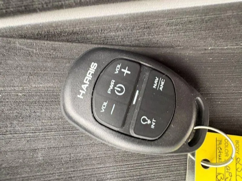 Slide: The Image of Harris Crowne 250 SL 2024 - 62