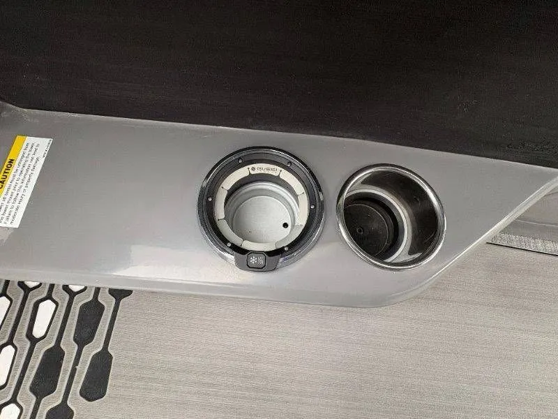 Slide: The Image of Harris Crowne 250 SL 2024 - 66