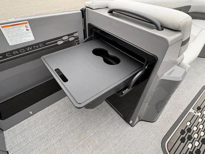 Slide: The Image of Harris Crowne 250 SL 2024 - 69