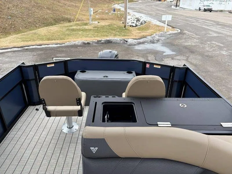 Slide: The Image of Viaggio Lago V20R 2026 - 32