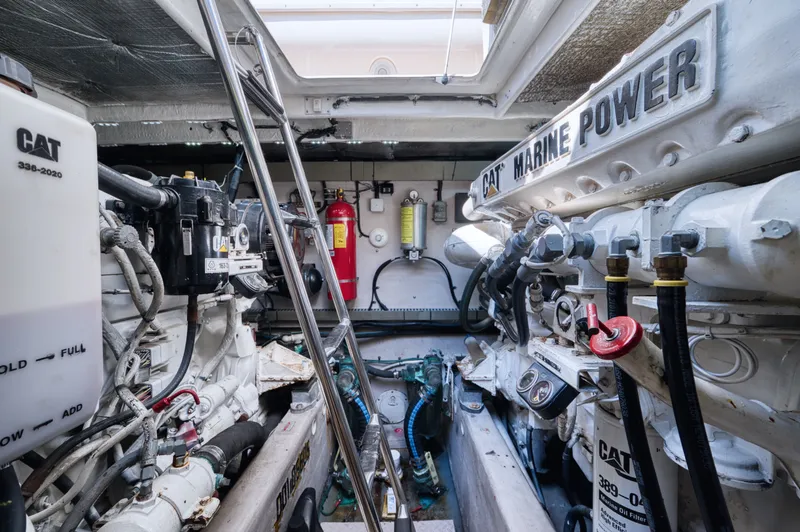 Slide: The Image of Sea Ray Sundancer 510 2001 - 50